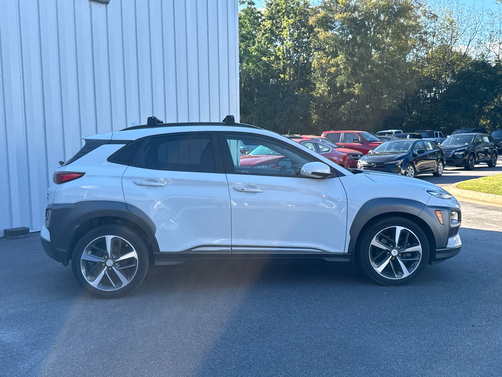 Used 2020 Hyundai Kona Limited AWD/4WD image 4