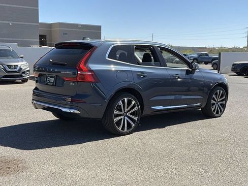 Used 2023 Volvo XC60 B5 Ultimate w/ Protection Package Premier FWD image 6