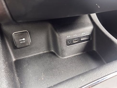 Used 2014 Dodge Durango R/T w/ Technology Group AWD/4WD image 29