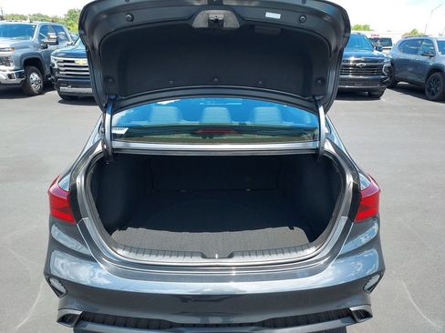 Used 2024 Kia Forte LX FWD image 28