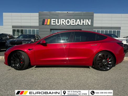 Used 2022 Tesla Model 3 Performance AWD/4WD image 2