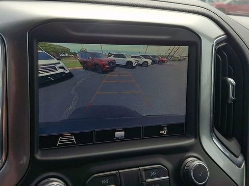 Used 2020 Chevrolet Silverado 1500 RST image 17