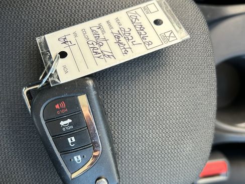 Certified 2024 Toyota Corolla LE image 32