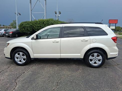 Used 2012 Dodge Journey SXT w/ Popular Equipment Group FWD image 5