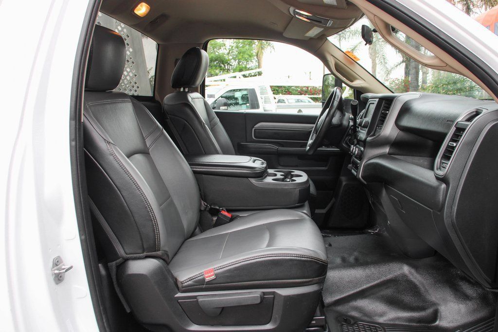 Used 2020 RAM 5500 Tradesman w/ Ambulance Prep Group RWD image 31