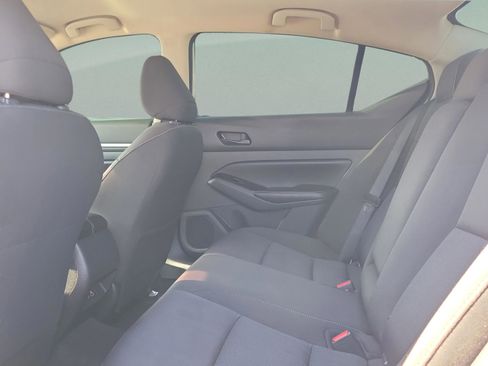 Certified 2023 Nissan Altima 2.5 SV image 8