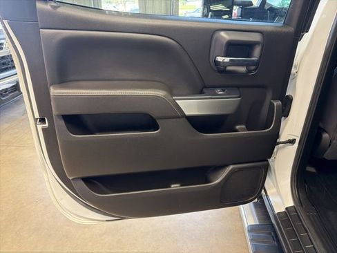 Used 2017 Chevrolet Silverado 2500 LT AWD/4WD image 29