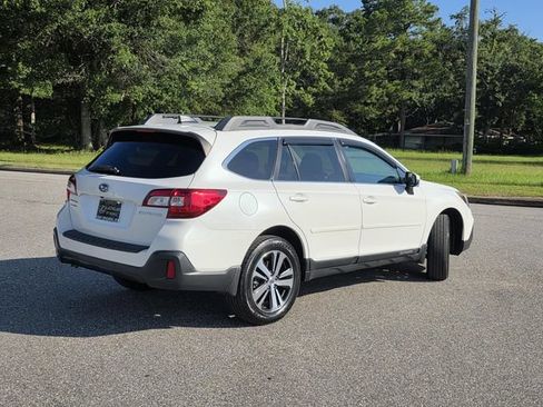 Used 2019 Subaru Outback 2.5i Limited w/ Popular Package #2 AWD/4WD image 5