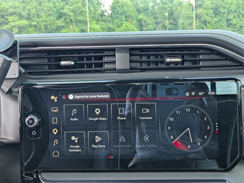 Used 2024 GMC Sierra 2500 Denali Ultimate w/ Max Trailering Package AWD/4WD image 19