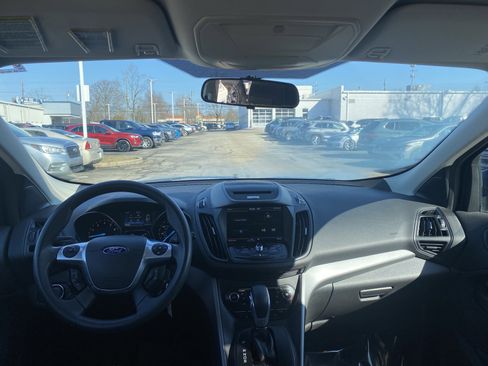 Used 2014 Ford Escape SE w/ Equipment Group 201A image 10