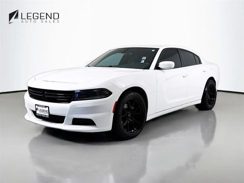 Used 2022 Dodge Charger SXT RWD image 1