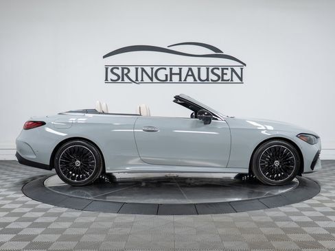 New 2026 Mercedes-Benz CLE 300 4MATIC Cabriolet image 4