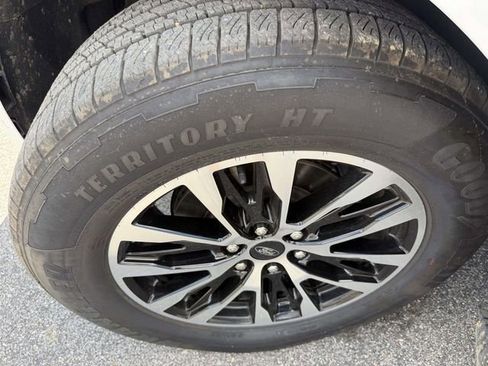 Certified 2025 Ford Expedition Max Platinum AWD/4WD image 24