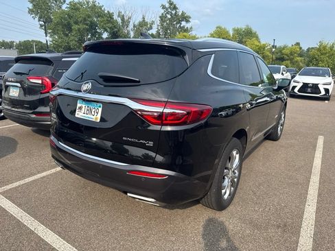 Used 2018 Buick Enclave Avenir w/ Avenir Technology Package AWD/4WD image 7