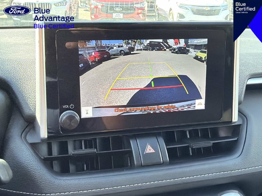 Used 2024 Toyota RAV4 LE AWD/4WD image 29