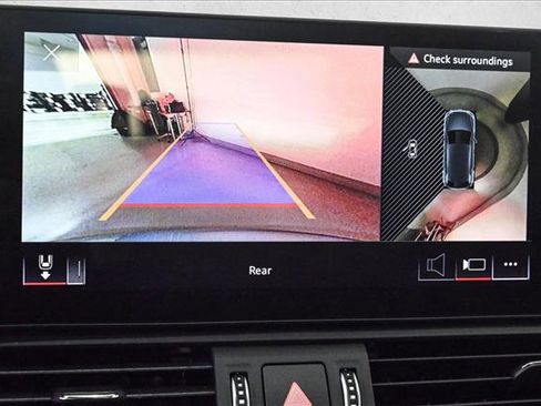 Certified 2025 Audi Q5 2.0T Premium Plus w/ Premium Plus Package image 14