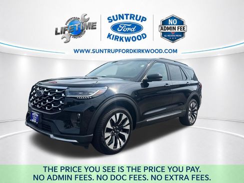Used 2025 Ford Explorer Platinum w/ LUX Leather Package AWD/4WD image 1