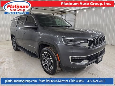 Used 2022 Jeep Wagoneer Series III image 7