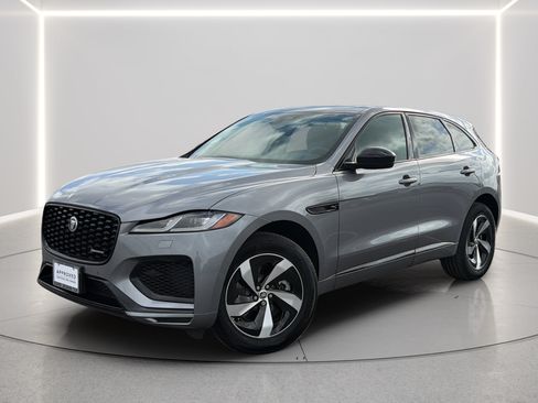 Used 2025 Jaguar F-PACE R-Dynamic S AWD/4WD image 42