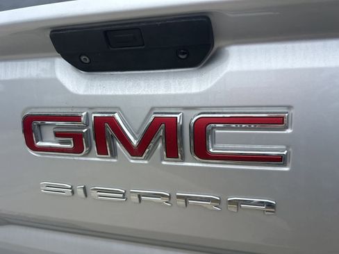 Used 2019 GMC Sierra 1500 SLE w/ SLE Value Package image 13