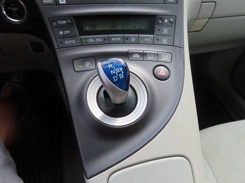 Used 2010 Toyota Prius Three image 23