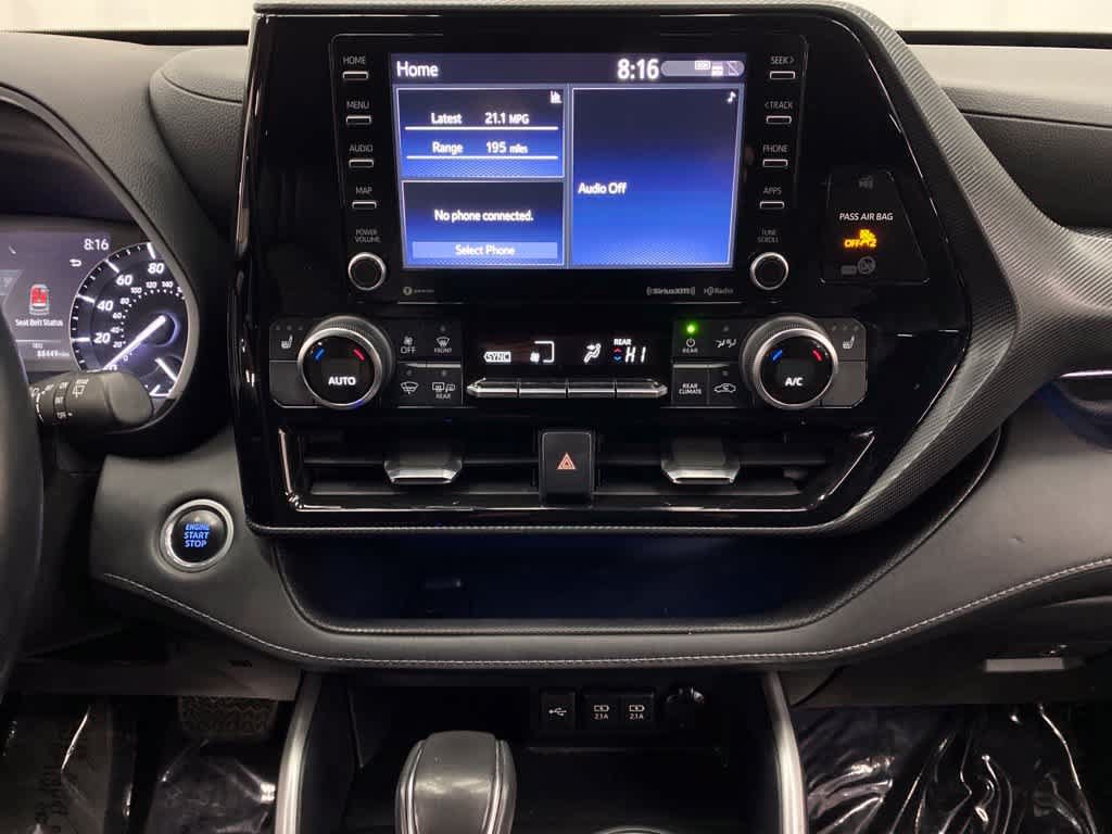 Used 2021 Toyota Highlander XSE AWD/4WD image 23