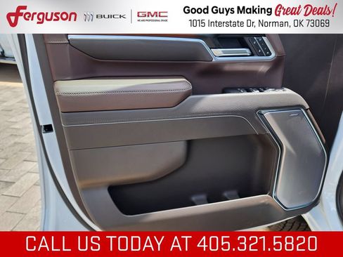 New 2026 GMC Sierra 2500 Denali w/ Denali Reserve Package AWD/4WD image 15