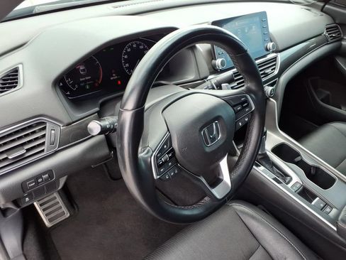 Used 2018 Honda Accord Sport image 21