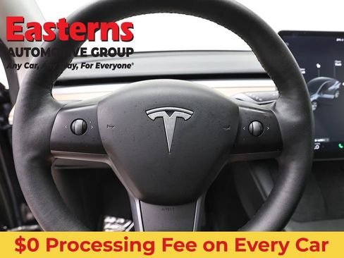 Used 2021 Tesla Model Y Long Range AWD/4WD image 10