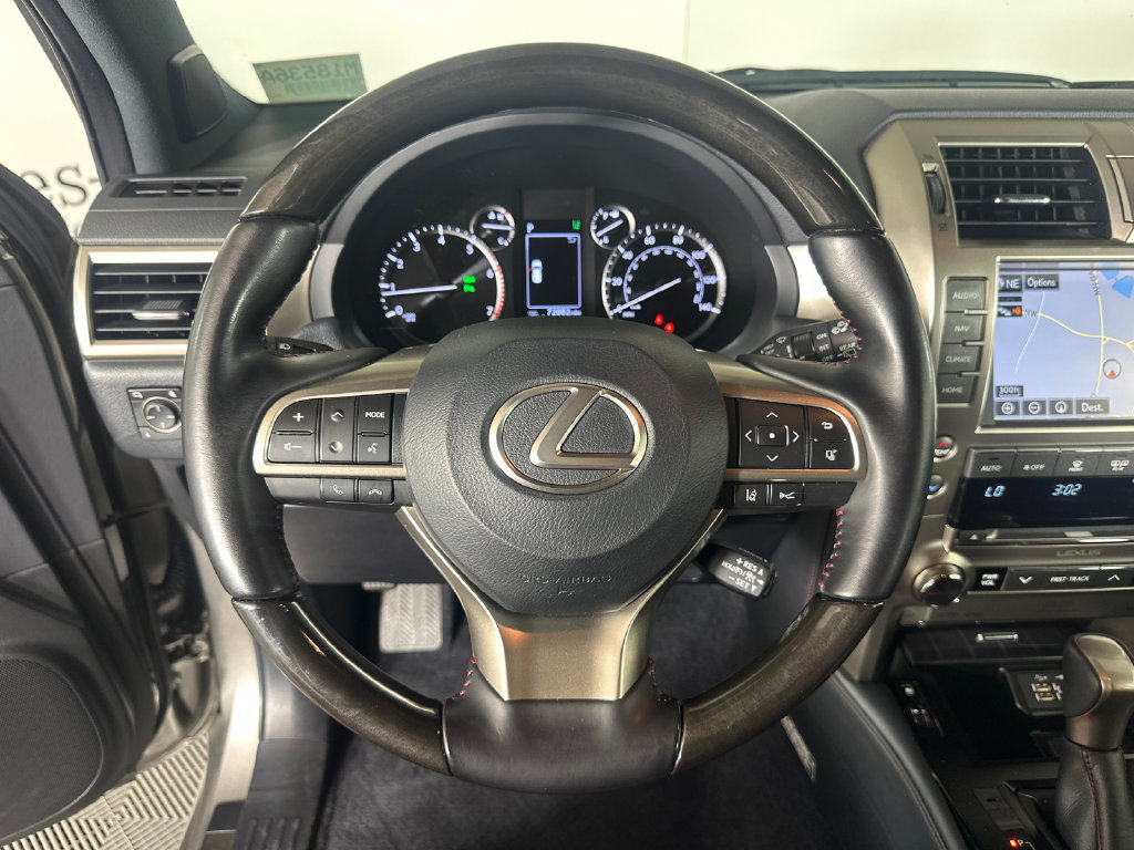 Used 2021 Lexus GX 460 Luxury w/ Accessory Package AWD/4WD image 23