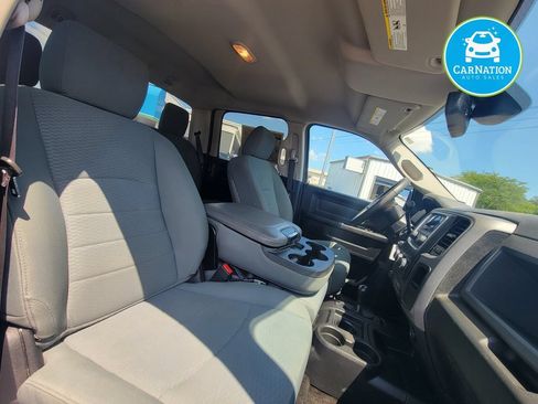 Used 2016 RAM 2500 Tradesman w/ Chrome Appearance Group AWD/4WD image 12