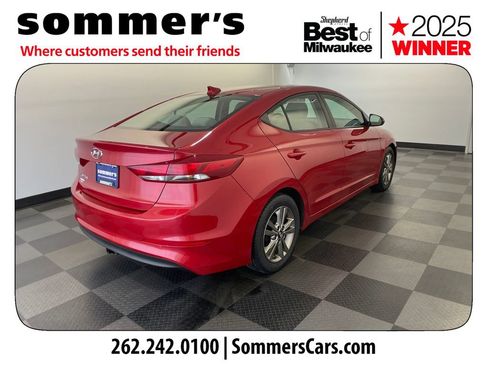 Used 2017 Hyundai Elantra SE FWD image 5