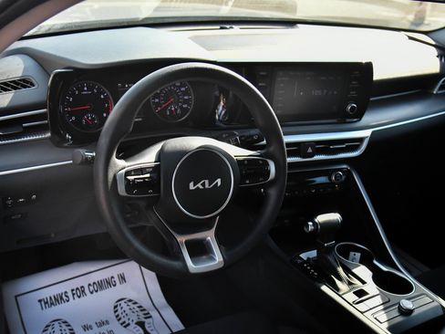 Used 2023 Kia K5 LXS image 14