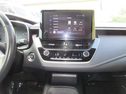 Used 2023 Toyota Corolla SE FWD image 19