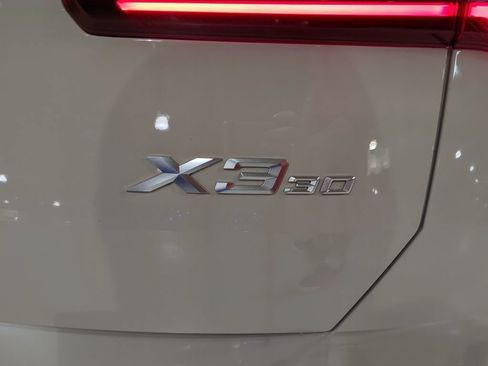 Certified 2025 BMW X3 xDrive30i w/ Premium Package AWD/4WD image 9