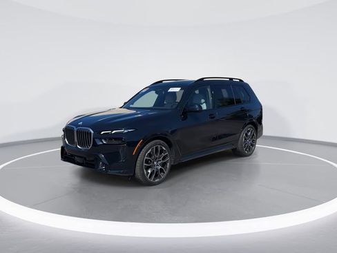 Used 2025 BMW X7 xDrive40i w/ M Sport Package AWD/4WD image 7