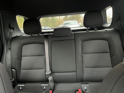 Used 2025 Chevrolet Equinox LT image 38