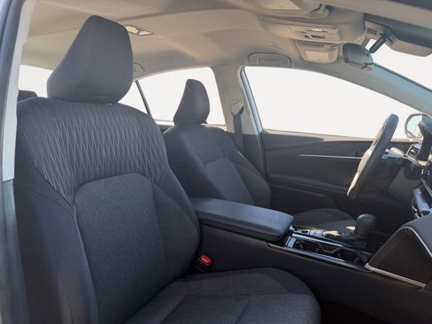 Certified 2025 Toyota Camry LE image 15