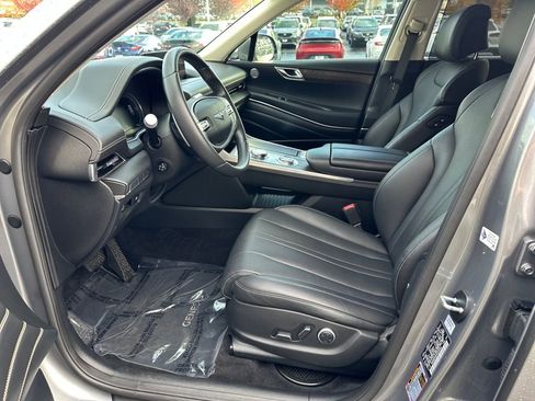 Used 2024 Genesis GV80 2.5T image 12
