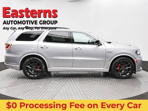 Used 2024 Dodge Durango R/T AWD/4WD image 4