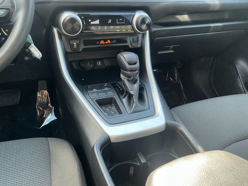 Used 2023 Toyota RAV4 LE FWD image 12