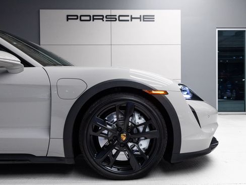 Certified 2024 Porsche Taycan 4S AWD/4WD image 11