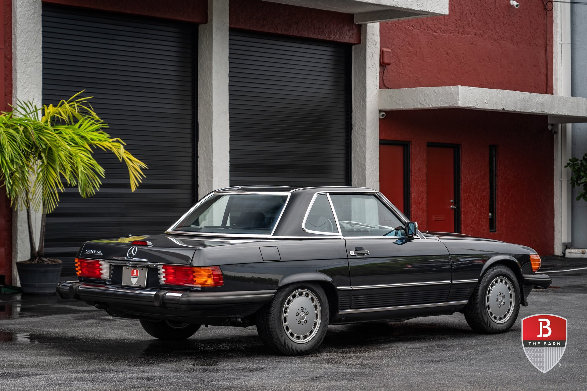 Used 1989 Mercedes-Benz 560 SL image 15