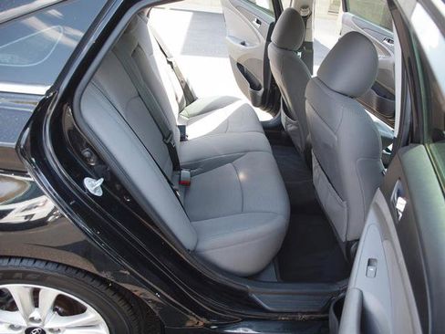 Used 2013 Hyundai Sonata GLS w/ Popular Equipment Pkg FWD image 7