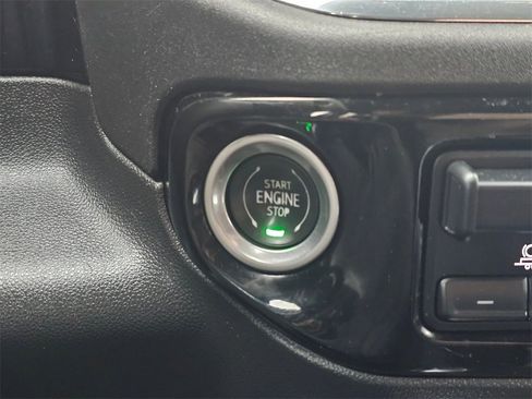 Used 2022 Chevrolet Silverado 1500 LT Trail Boss w/ Protection Package image 17