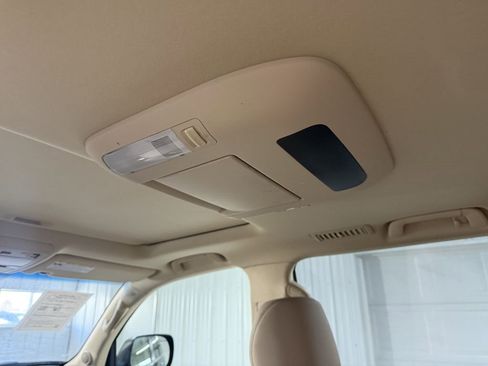 Used 2014 Toyota Land Cruiser 4dr 4WD (Natl) image 25