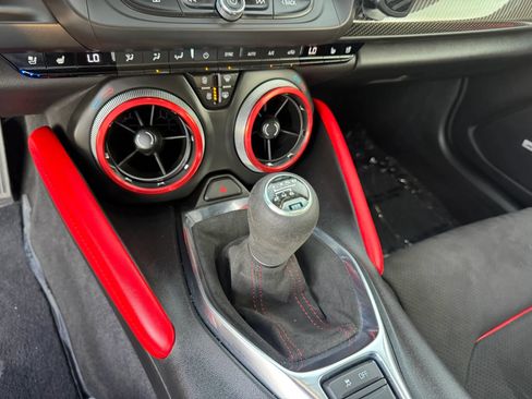 Used 2021 Chevrolet Camaro ZL1 RWD image 24