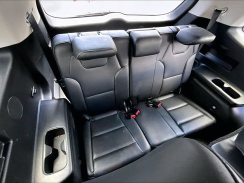 Used 2023 Kia Telluride EX AWD/4WD image 23
