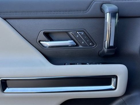 New 2026 GMC Hummer EV SUV image 11