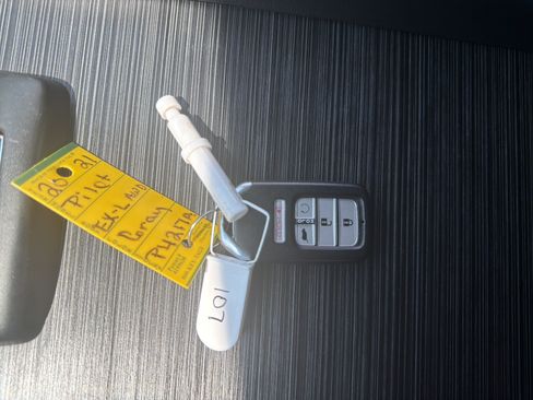 Used 2021 Honda Pilot EX-L image 40